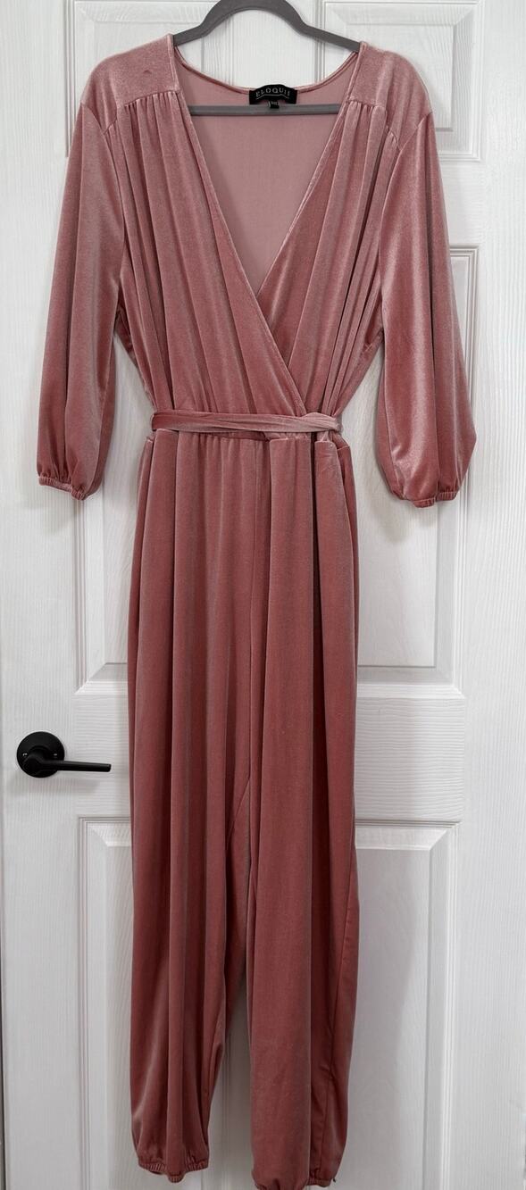 Eloquii Women's Mauve Velvet Surplice with Pockets Jumpsuit Size 22/24